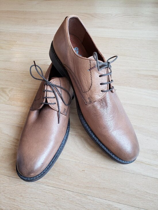 New Men\'s Genuine Leather Dress Shoes - Studio Ink - Size 11 - Brown Tan